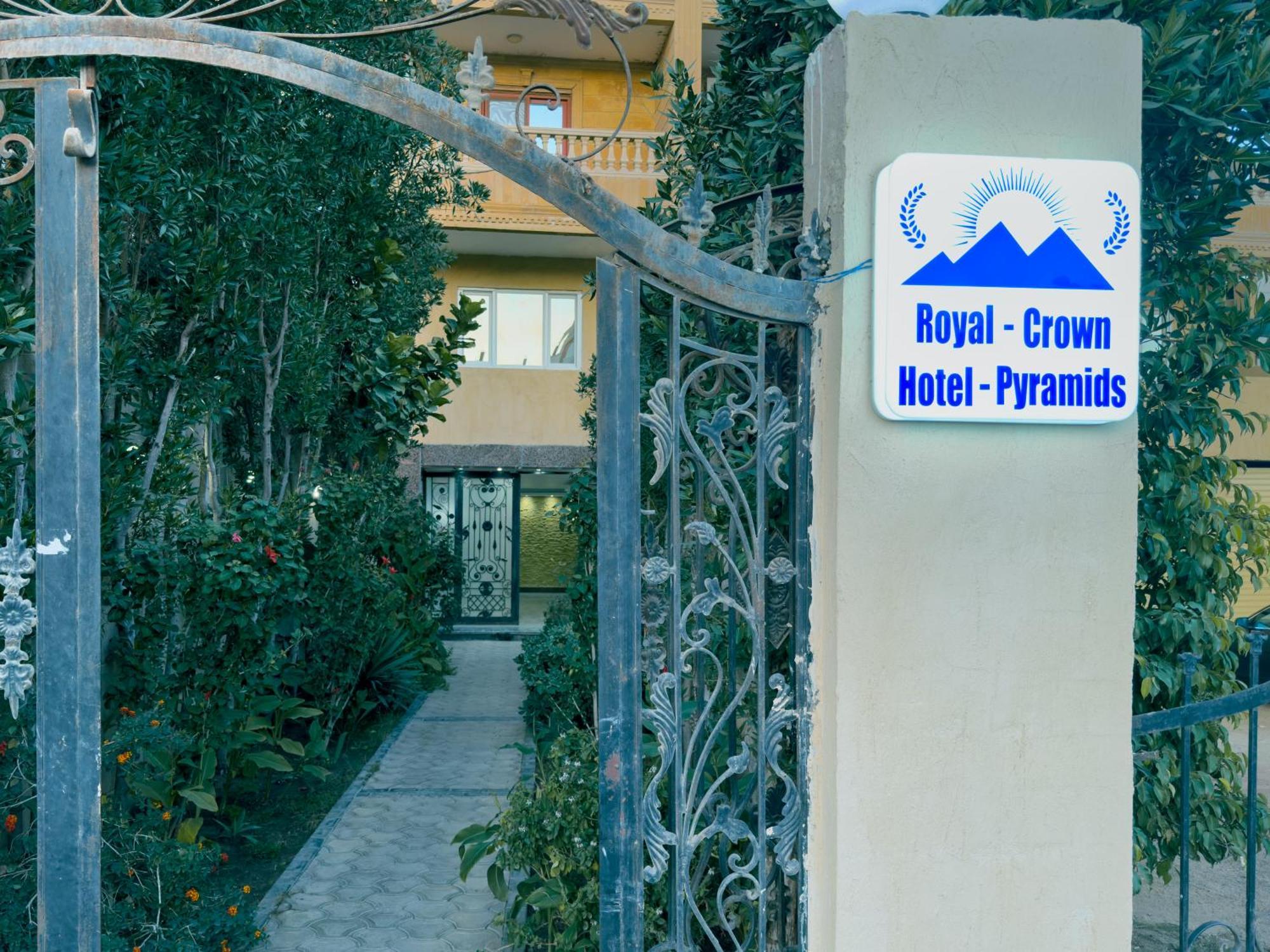 Kafret el-Gabal Royal Crown Hotel Giza Pyramids View מראה חיצוני תמונה